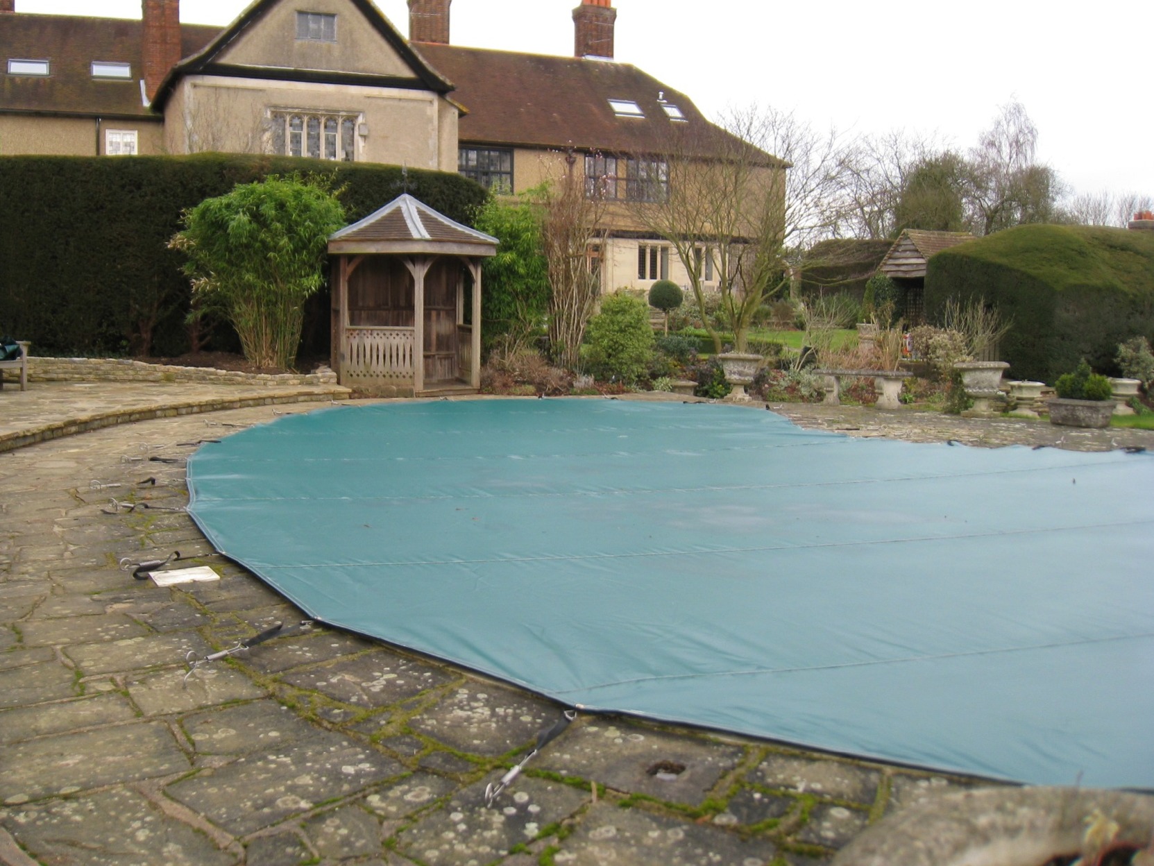 Swimming Pool Covers Berkshire